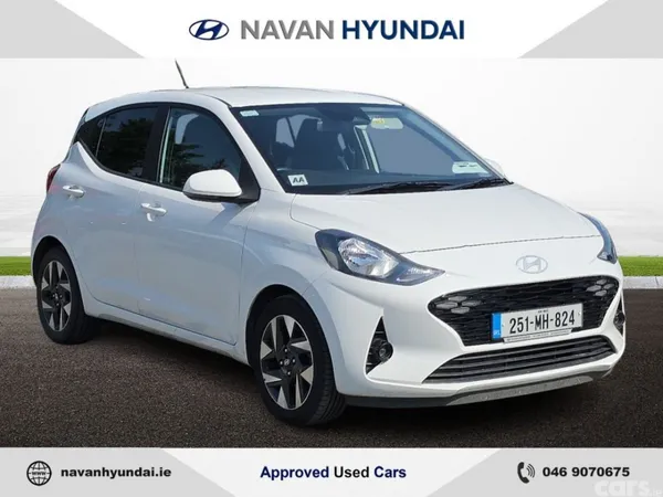 Hyundai i10 Hatchback, Petrol, 2025, White