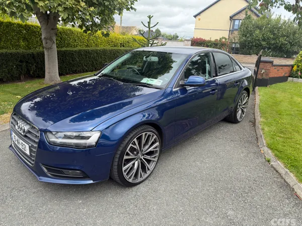 Audi A4 Saloon, Diesel, 2015, Blue