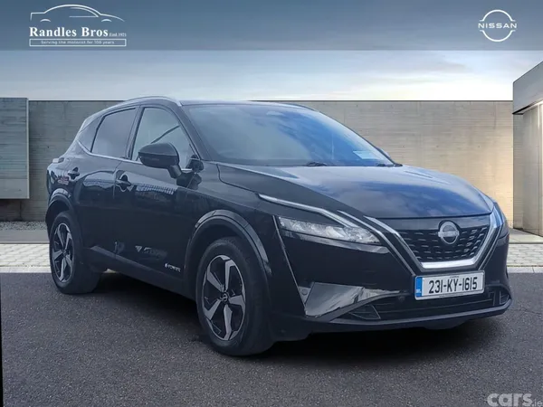 Nissan Qashqai MPV, Petrol, 2023, Black
