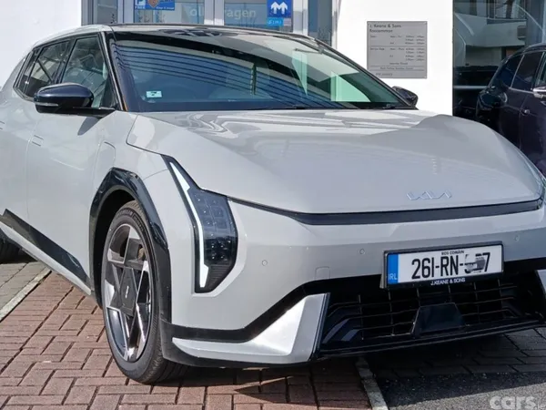 Kia EV4 Hatchback, Electric, 2026, Grey