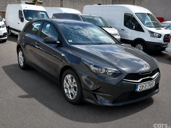 Kia Ceed Hatchback, Diesel Hybrid, 2023, Grey