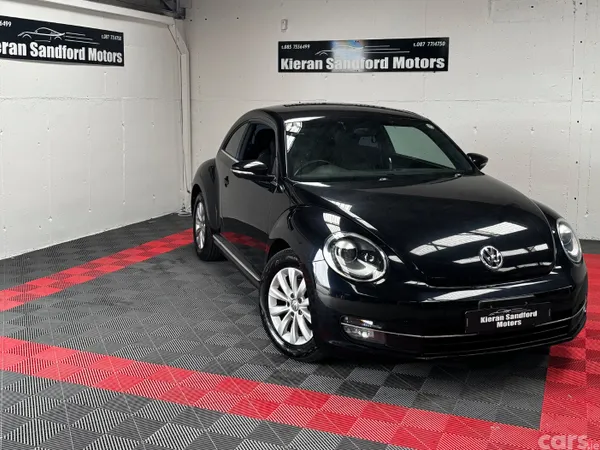 Volkswagen Beetle Hatchback, Petrol, 2014, Black