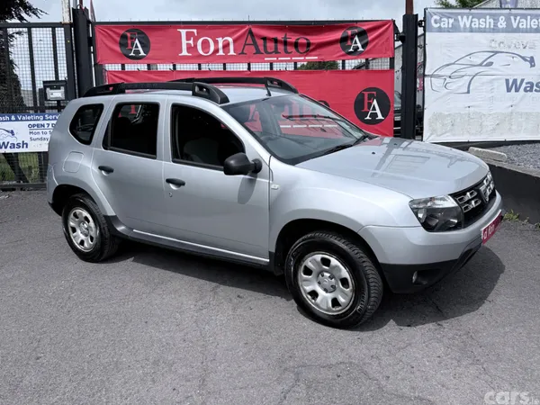 Dacia Duster SUV, Petrol, 2016, Silver