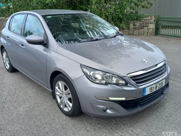Peugeot 308 Hatchback, Petrol, 2015, Grey