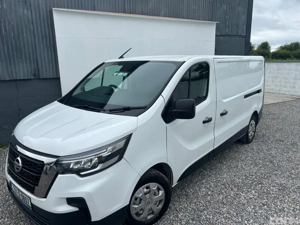 Nissan Primastar MPV, Diesel, 2022, White