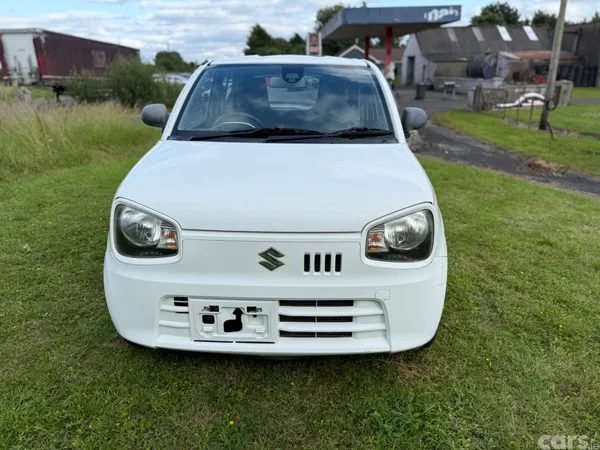 Suzuki Alto Hatchback, Petrol, 2017, White
