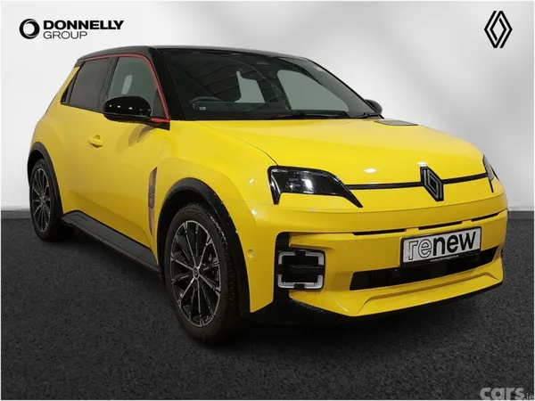 Renault 5 Hatchback, Electric, 2026, Yellow