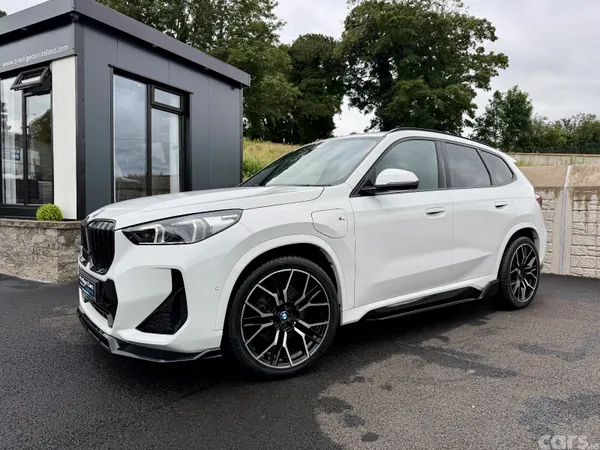 BMW X1 SUV, Petrol Hybrid, 2023, White