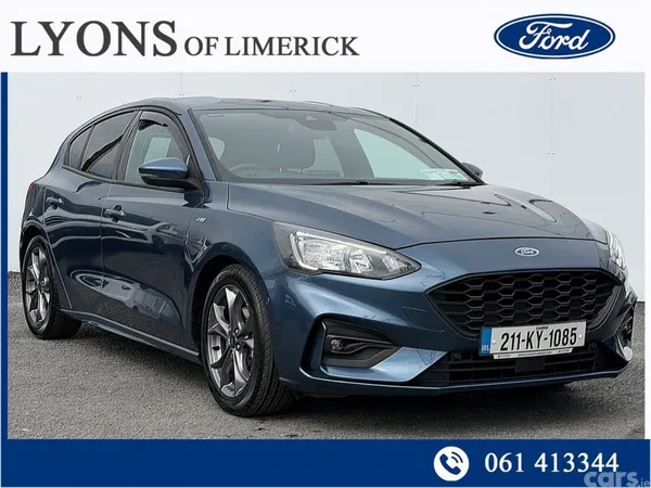 Ford Focus Hatchback, Diesel, 2021, Blue
