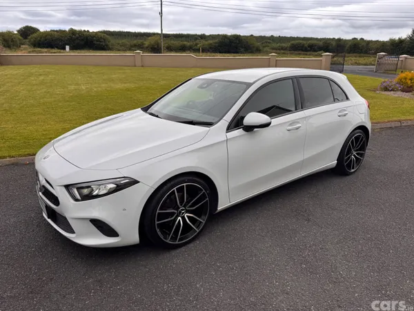 Mercedes-Benz A-Class Hatchback, Diesel, 2019, White