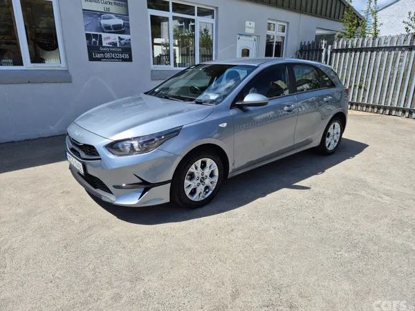 Kia Ceed Hatchback, Diesel Hybrid, 2023, Grey