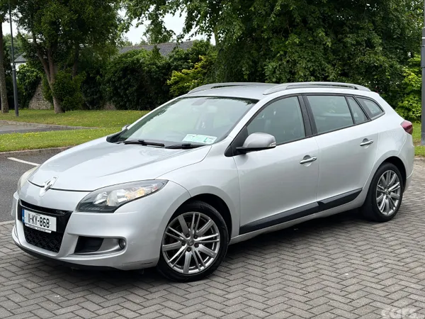 Renault Megane Estate, Diesel, 2011, Silver