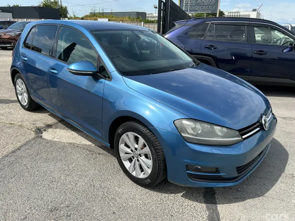 Volkswagen Golf Hatchback, Petrol, 2015, Blue