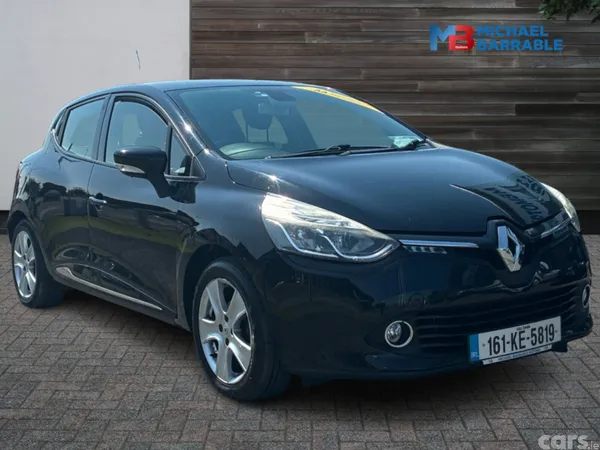 Renault Clio Hatchback, Petrol, 2016, Black