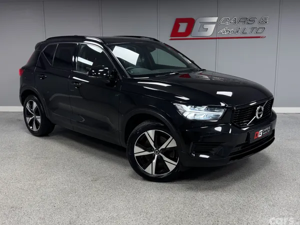 Volvo XC40 SUV, Petrol Hybrid, 2022, Black