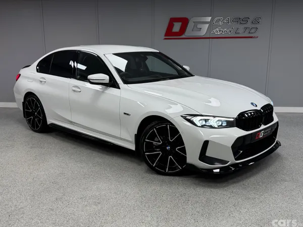 BMW 3-Series Saloon, Petrol Hybrid, 2022, White