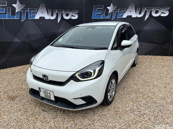 Honda Fit Hatchback, Petrol Hybrid, 2020, White