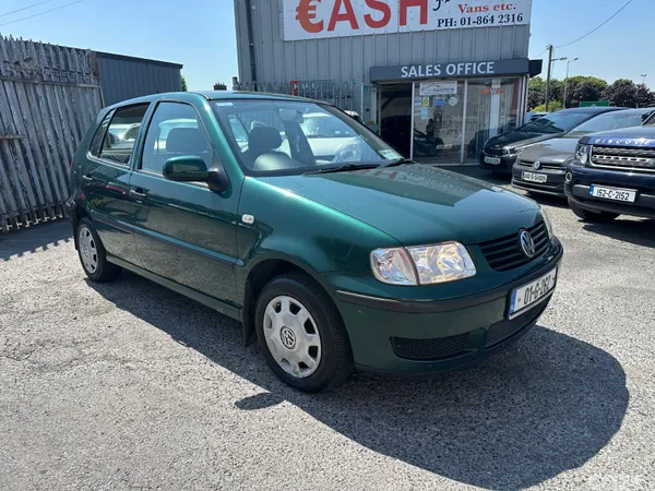 Volkswagen Polo Hatchback, Petrol, 2001, Green