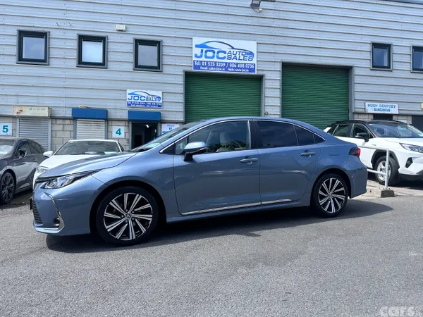 Toyota Corolla Saloon, Petrol Hybrid, 2022, Grey