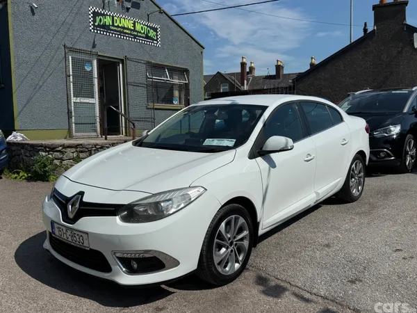 Renault Fluence Saloon, Diesel, 2015, White