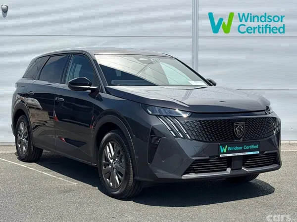 Peugeot 5008 MPV, Petrol Hybrid, 2026, Grey