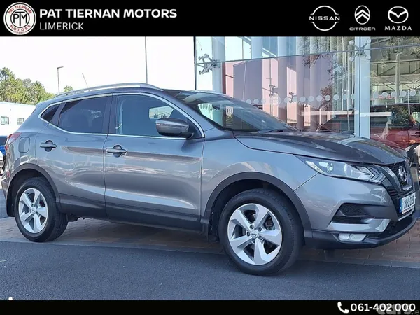 Nissan Qashqai MPV, Petrol, 2021, Grey