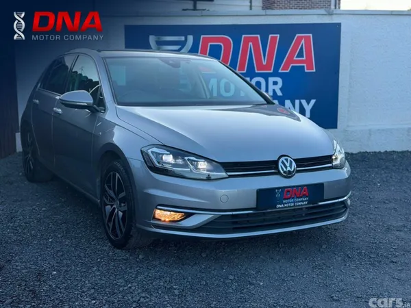 Volkswagen Golf Hatchback, Petrol, 2019, Silver
