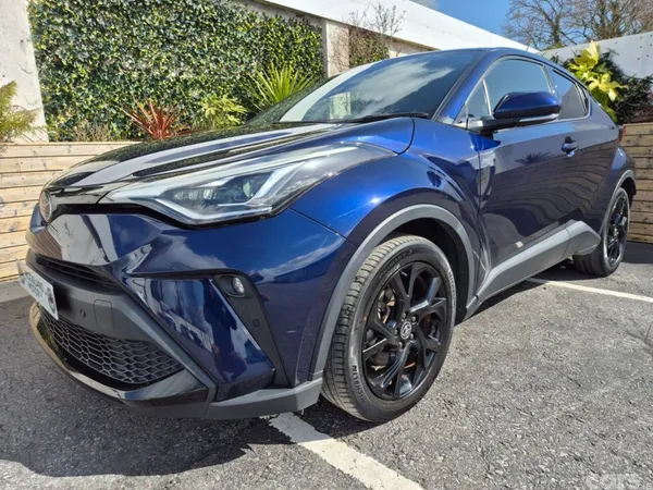 Toyota C-HR SUV, Petrol Hybrid, 2021, Blue