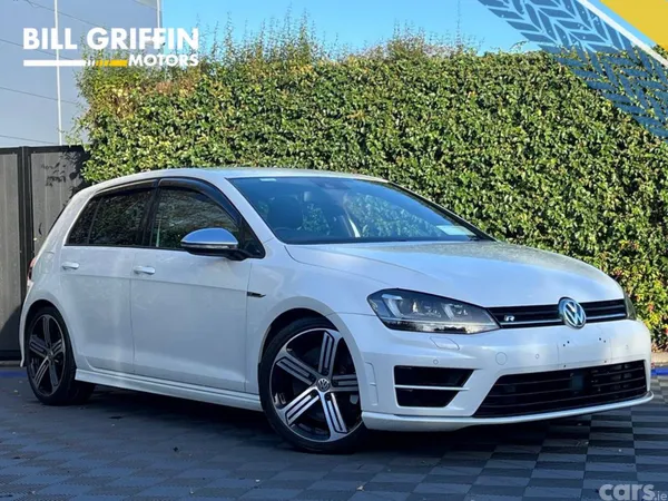 Volkswagen Golf Hatchback, Petrol, 2014, White