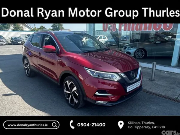Nissan Qashqai SUV, Petrol, 2019, Red