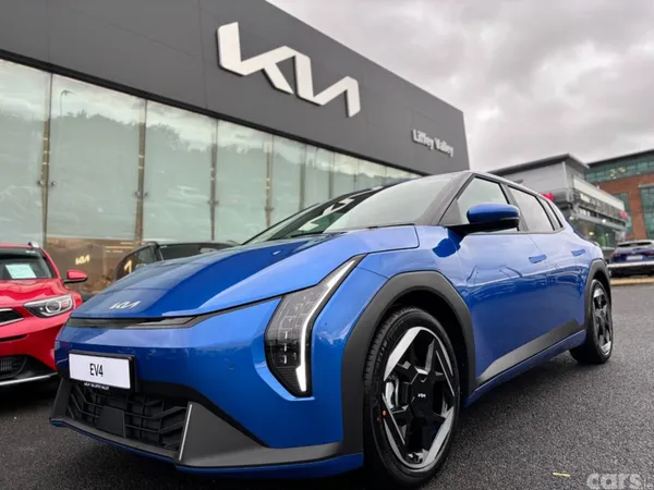 Kia EV4 Hatchback, Electric, 2027, Blue
