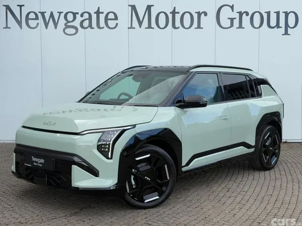 Kia EV3 Hatchback, Electric, 2027, Green
