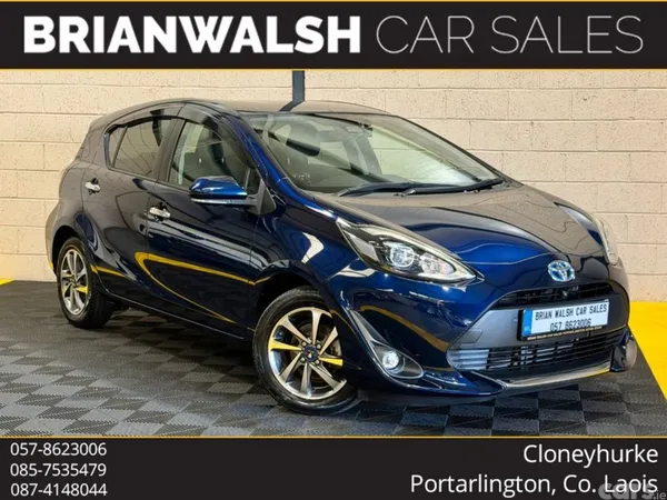Toyota Aqua Hatchback, Petrol Hybrid, 2020, Blue