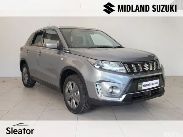 Suzuki Vitara Hatchback, Petrol, 2023, Grey