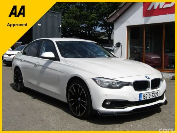 BMW 3-Series Saloon, Petrol Plug-in Hybrid, 2016, White