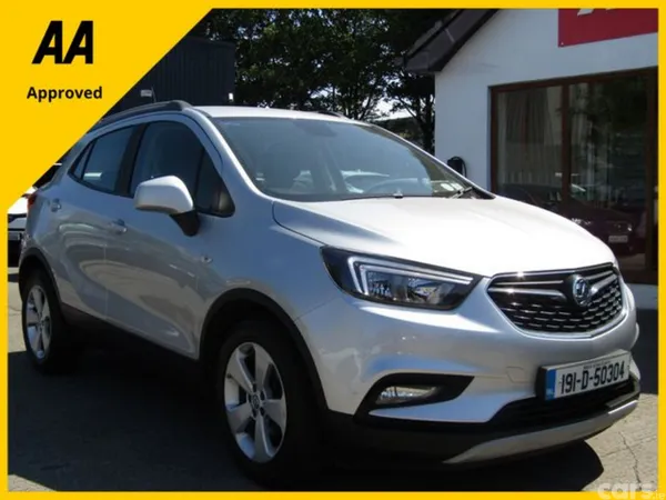 Vauxhall Mokka Hatchback, Petrol, 2019, Silver
