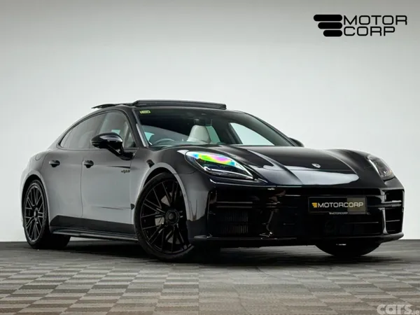Porsche Panamera Hatchback, Petrol Plug-in Hybrid, 2025, Black