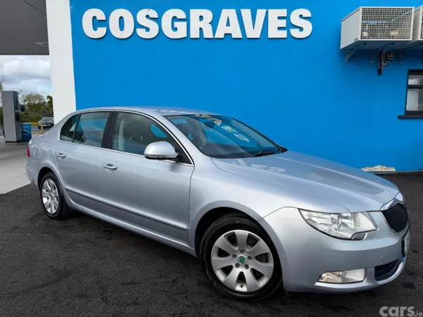 Skoda Superb Saloon, Diesel, 2013, Silver