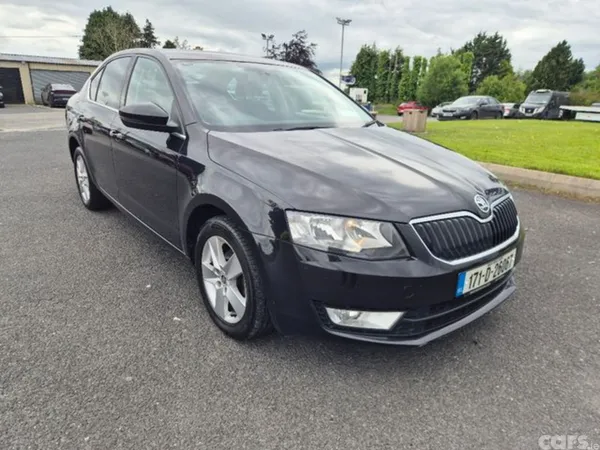 Skoda Octavia Hatchback, Diesel, 2017, Black