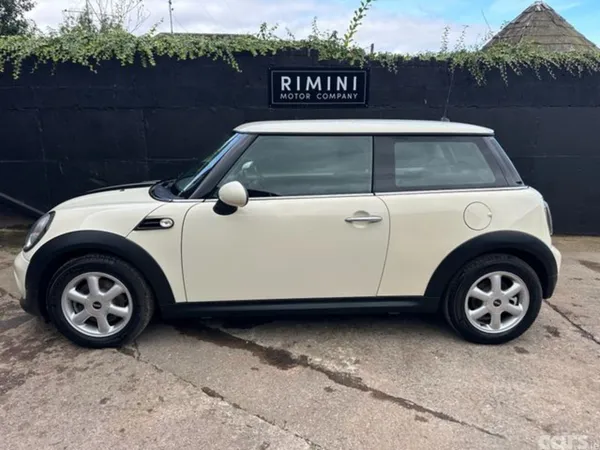 Mini Cooper Hatchback, Petrol, 2012, White