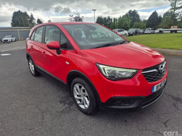 Opel Crossland X MPV, Petrol, 2018, Red