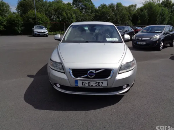 Volvo S40 Saloon, Diesel, 2012, Silver