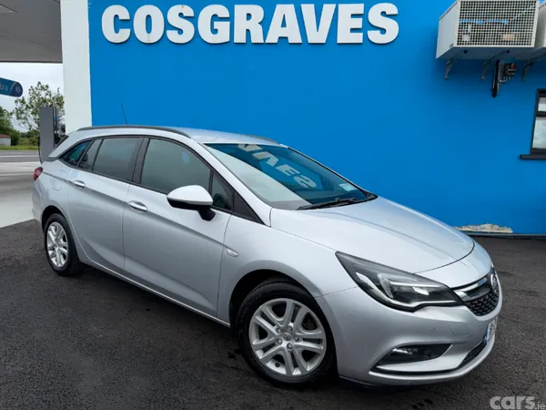 Vauxhall Astra Estate, Diesel, 2018, Silver