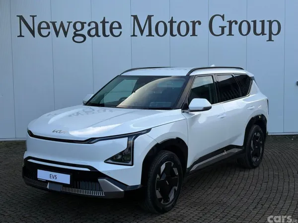 Kia EV5 SUV, Electric, 2027, White