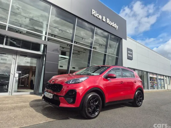 Kia Sportage MPV, Diesel Hybrid, 2021, Red