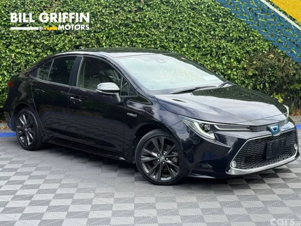 Toyota Corolla Saloon, Petrol Hybrid, 2020, Black