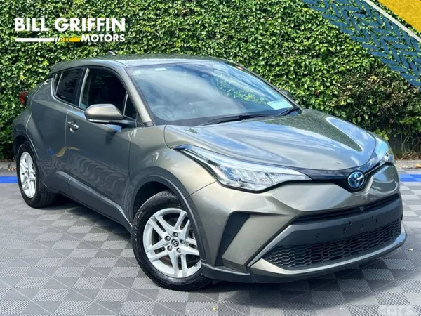 Toyota C-HR SUV, Petrol Hybrid, 2022, Green