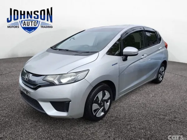 Honda Fit Hatchback, Petrol Hybrid, 2015, Silver