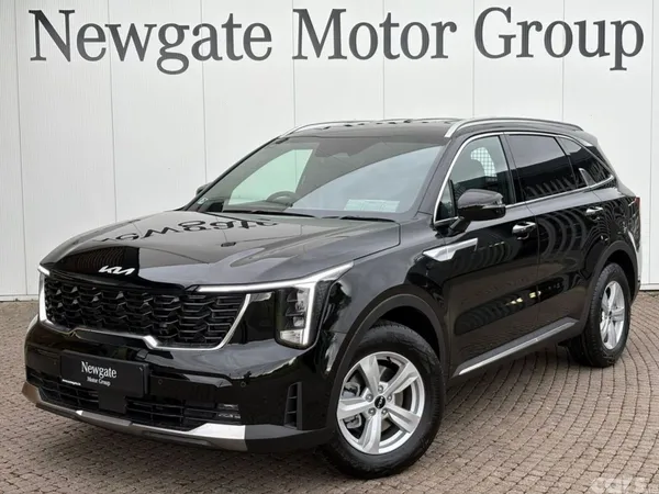 Kia Sorento Van, Diesel, 2027, Black