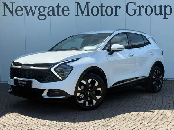 Kia Sportage SUV, Petrol Plug-in Hybrid, 2027, White